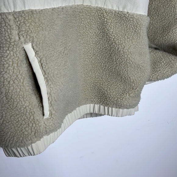 Patagonia XSmall Shelled Retro-X Fleece Pullover Sherpa Pelican Tan - Picture 5 of 8